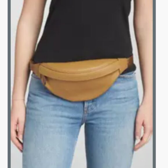 Longchamp 3D Leather Belt Bag - NEW - Picture 2 of 8